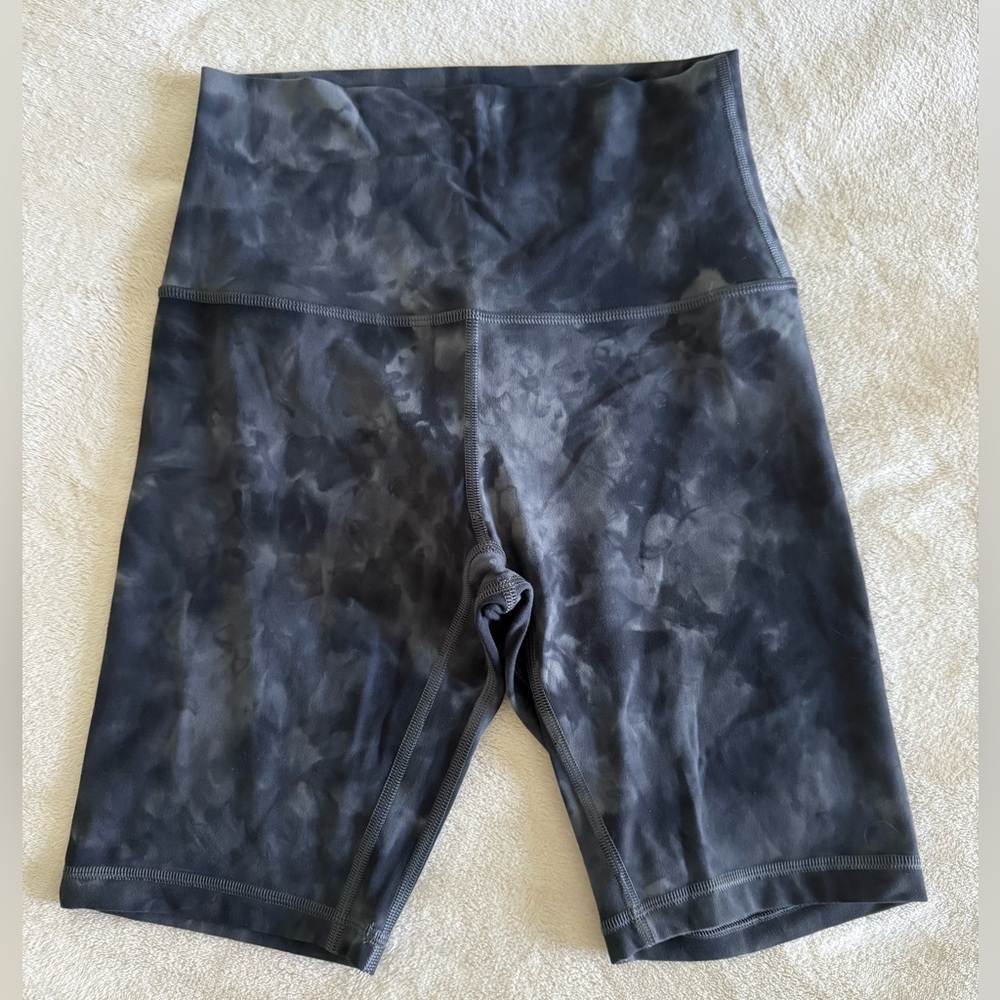 Black and Gray Biker Shorts - Lululemon